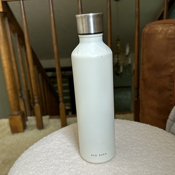 RAE DUNN QUEEN BEE METAL TUMBLER WATER COFFEE CANTEEN - Picture 3 of 7